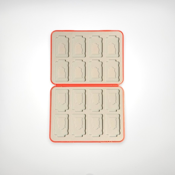 Brand New Pokemon Pokédex style Nintendo Switch Game Card Case - Holds 16 Games - Picture 2 of 4